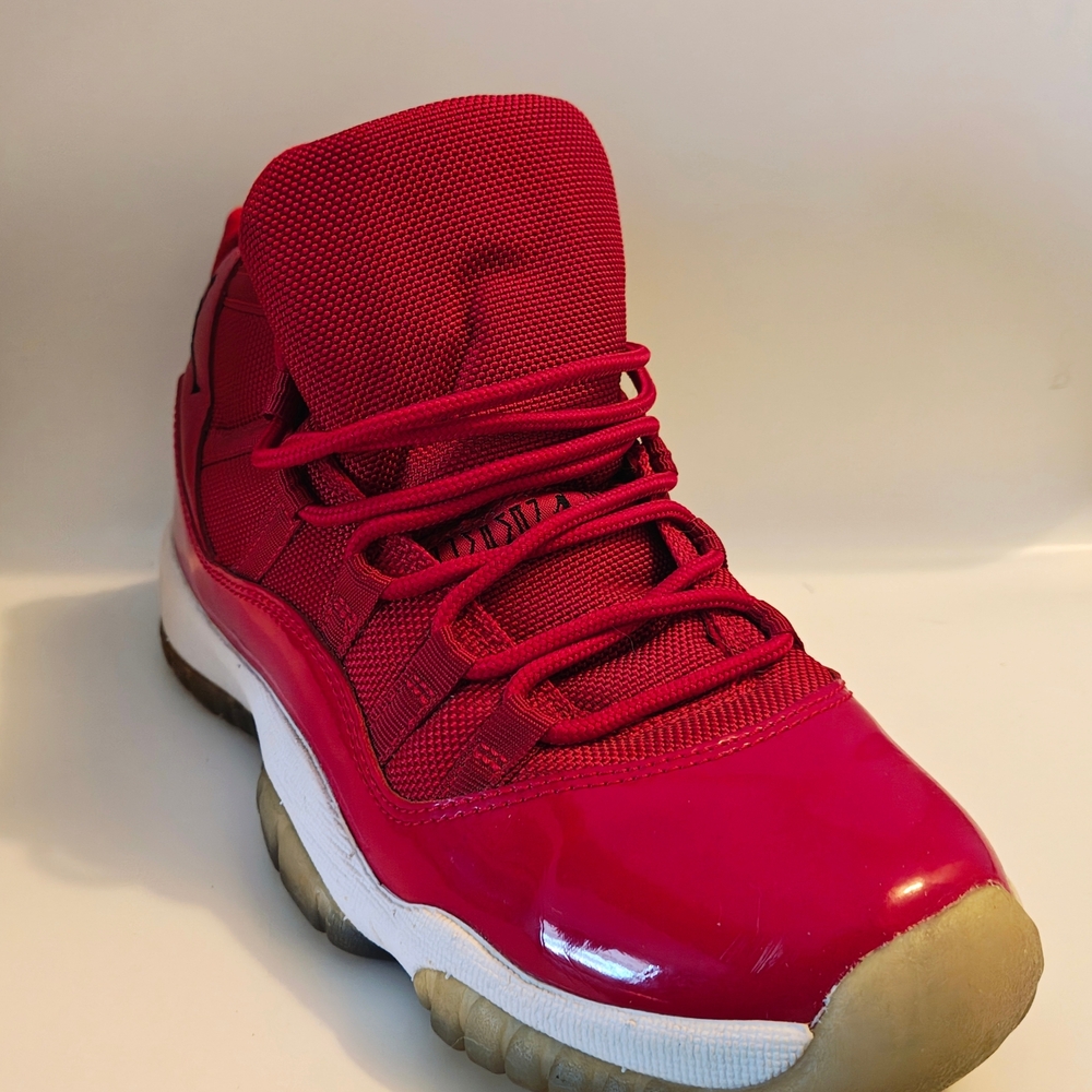 *TRADE* Nike Air Jordan 11 Retro "Win Like '96"